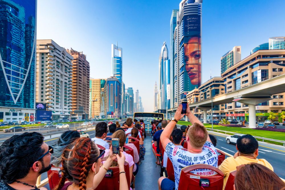 Big Bus Tour Dubai - Image 5 of 7