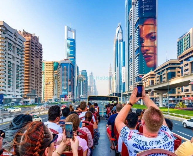 Dubai City Sightseeing - Hop-On Hop-Off -Tickets | Big Bus Tour Dubai - JTR Holidays - Image 5 of 5