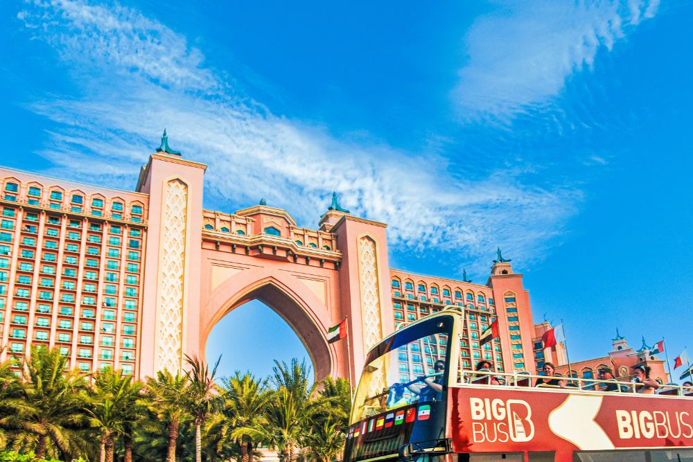 Big Bus Tour Dubai - Image 6 of 7