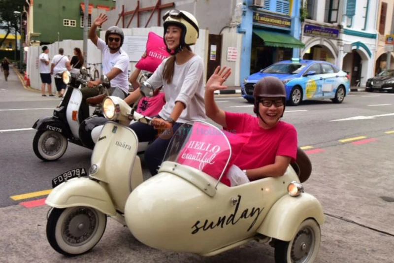 Singapore Heritage Vespa SideCar Tour - Image 7 of 8