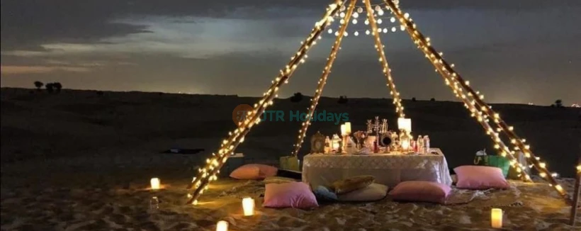Exklusive Wüstenpartys: Private Safari & Luxuriöse Zelt-Erlebnisse - Erleben Sie eine unvergessliche private Wüstensafari mit unserem exklusiven Arrangement, ideal für Geburtstage, Jubiläen und Gruppentreffen. Genießen Sie ein aufregendes 6-7-stündiges Abenteuer inklusive Dünenfahrten, Sandboarding und atemberaubenden Sonnenuntergangsansichten. Schlemmen Sie ein persönliches Abendessen, einen dekorierten privaten Bereich mit Luftballons und Lichtern sowie eine 1-kg-Torte. Unser All-inclusive-Paket garantiert eine unvergessliche Feier mit Shisha auf Wunsch und bequemem Hotel-Rücktransport. Exklusive Wüstenpartys: Private Safari & Luxuriöse Zelt-Erlebnisse - Bild 3 von 5