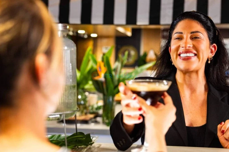 Gold Coast Buffet Dinner Cruise Ticket – Sea World Cruises Experience - JTR Holidays - Image 7 of 9