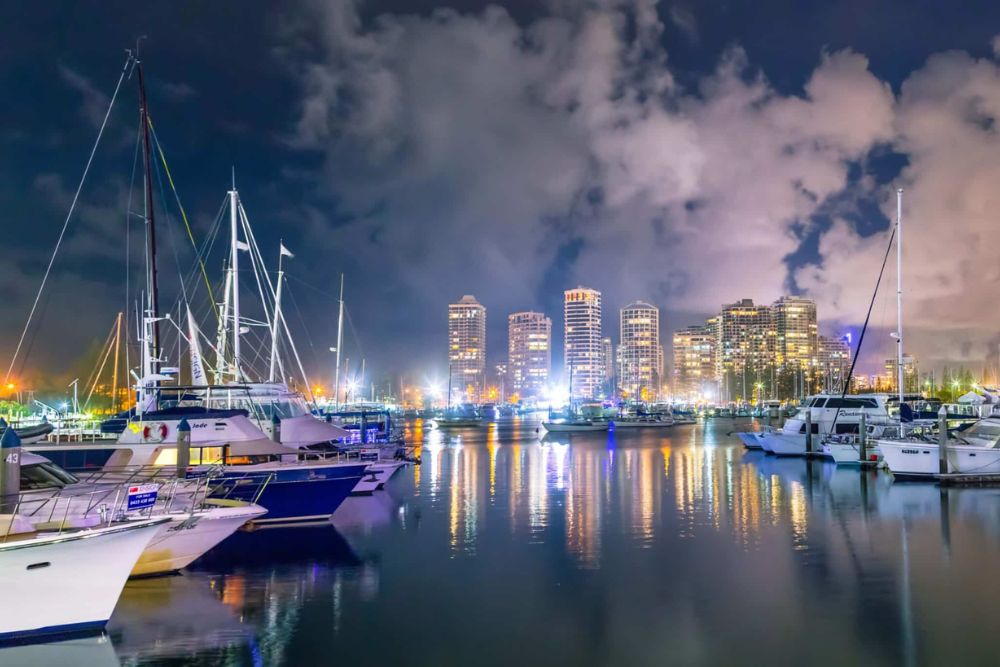 Gold Coast Sightseeing Dinner Cruise Ticket - Image 8 of 9