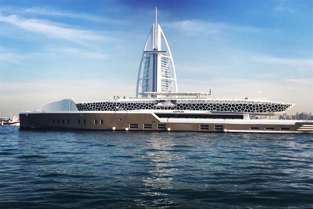 Mega Yacht Sunset Brunch Cruise - The Mega Yacht Brunch Cruise Party are now available for both individual, family and group booking on every Saturday for Brunch party. We operate every Friday and Saturday from 04:00 PM to 07:00 PM. This is one of the largest and Most Luxurious Mega-yacht in Dubai. Mega Yacht Sunset Brunch Cruise - Image 3 of 5
