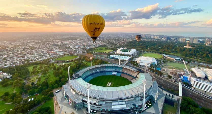 Hot Air Balloon Ride Over Melbourne Ticket | Sunrise City Views & Adventure - JTR Holidays