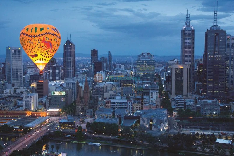 Hot Air Balloon Ride Over Melbourne Ticket | Sunrise City Views & Adventure - JTR Holidays