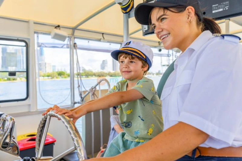 Gold Coast Sightseeing Hop-on Hop-off Cruise - Image 9 of 11