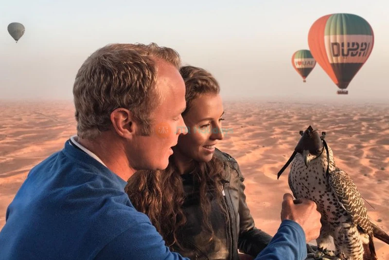 Dubai Hot Air Balloon Signature Experience Tickets and Offer | Sunrise Desert Adventure - JTR Holidays