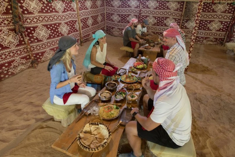 Heritage Desert Safari with Overnight Stay & Hot Air Balloon Flight in Dubai  - JTR Holidays - Image 9 of 15