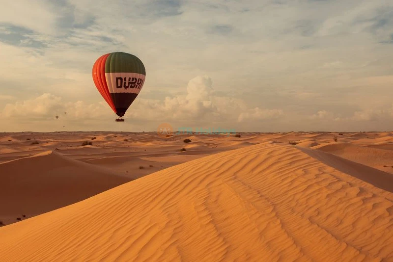 Heritage Desert Safari with Overnight and Hot Air Balloon flight - Image 12 of 15