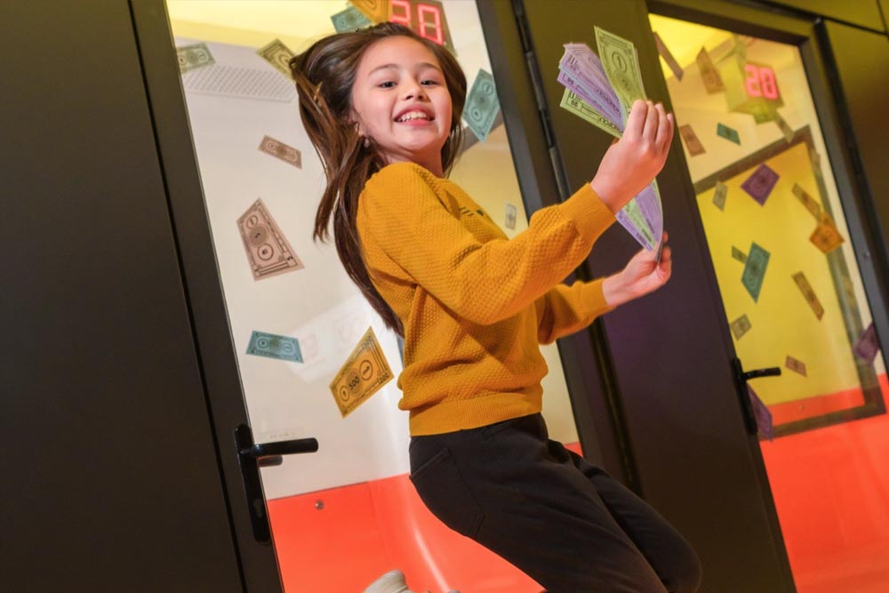 MONOPOLY DREAMS Melbourne - Image 9 of 13