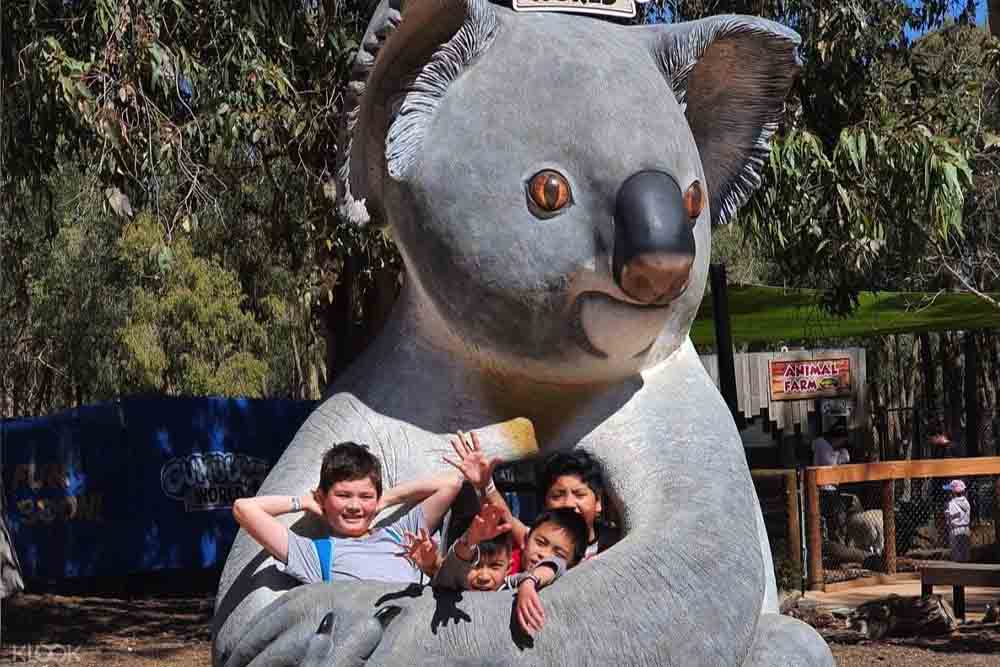 Gumbuya World Theme Park - Image 11 of 14