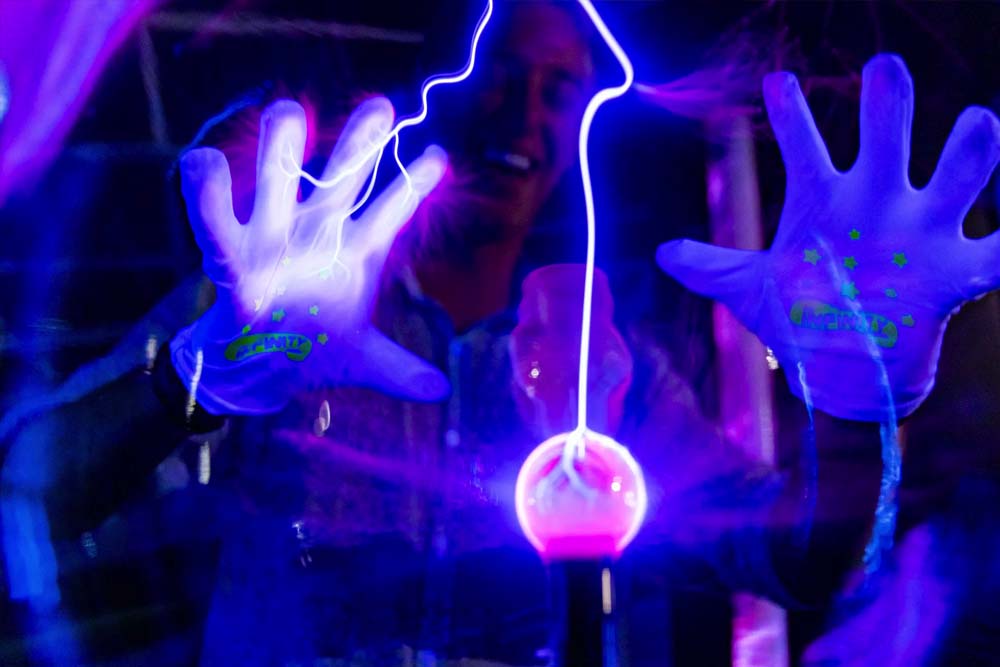 Infinity Attraction Gold Coast - Image 7 of 8