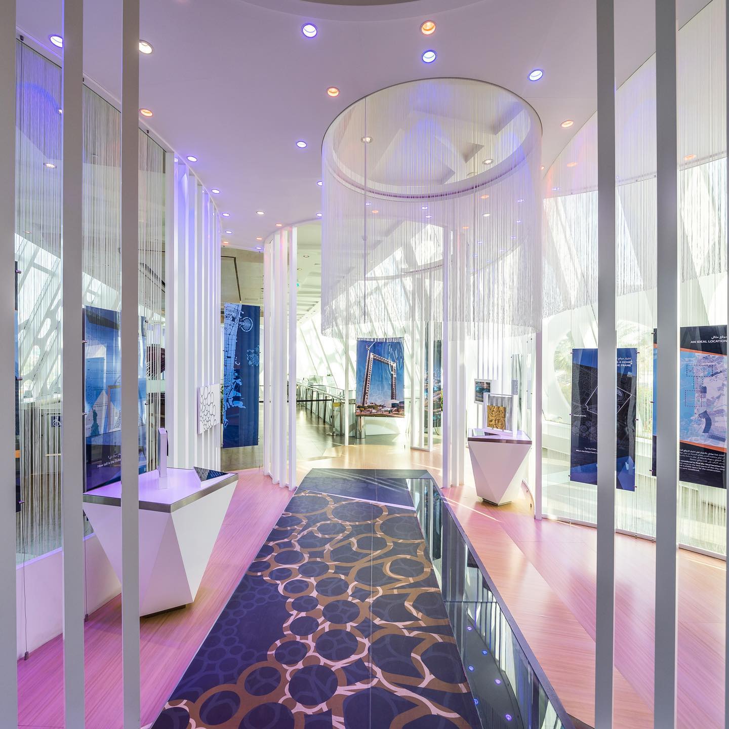 Dubai Frame - Image 5 of 5