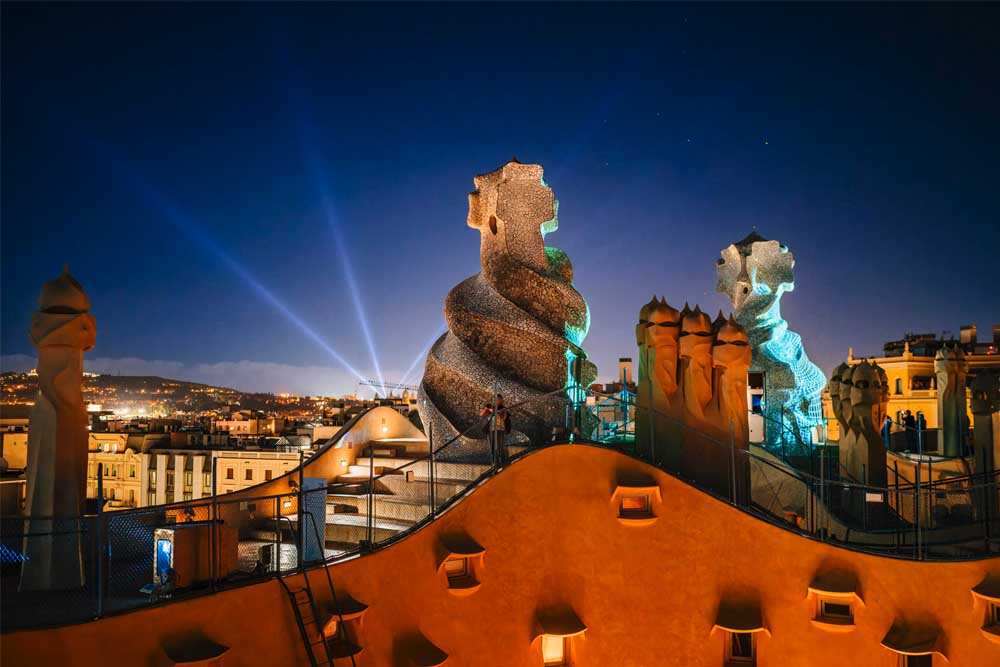 La Pedrera - Casa Mila - Discover La Pedrera - Casa Milà, Antoni Gaudí's architectural masterpiece in Barcelona. With its wavy stone façade, unique chimneys, and intricately designed interiors, La Pedrera - Casa Milà offers visitors an immersive experience into Gaudí's creative genius. Explore this UNESCO World Heritage site and marvel at Barcelona’s iconic modernist landmark. La Pedrera - Casa Mila - Image 1 of 5