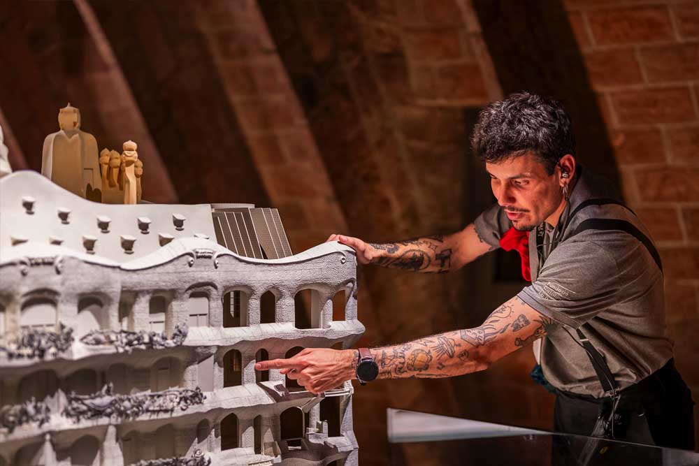 La Pedrera - Casa Mila - Image 5 of 5