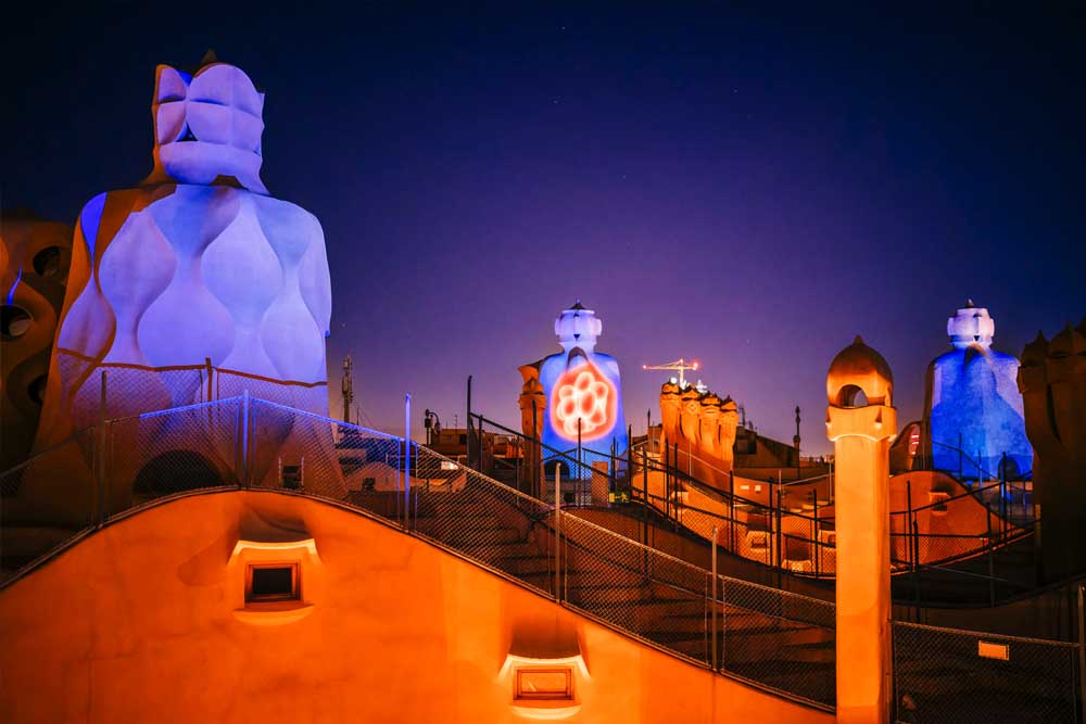 La Pedrera - Casa Mila - Image 6 of 15
