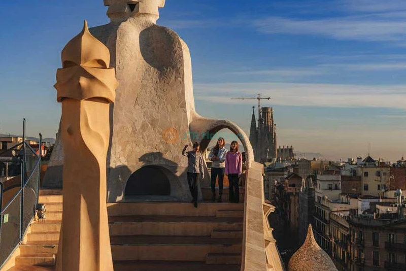 La Pedrera - Casa Milà - Image 12 of 15