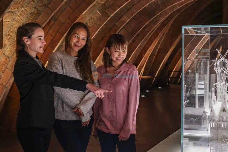 La Pedrera - Casa Mila Ticket: Gaudí’s Iconic Masterpiece in Barcelona - JTR Holidays - Image 15 of 15