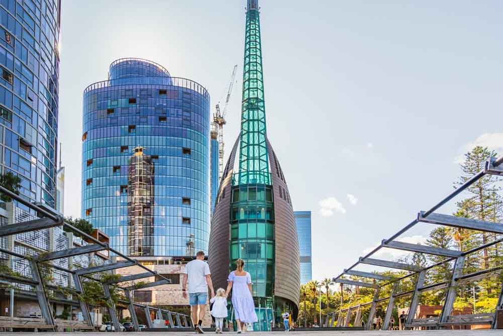 Perth Hop-On Hop-Off Bus Tour - Discover Perth’s top attractions with the Perth Hop-On Hop-Off Bus Tour. Visit iconic landmarks like Kings Park, Elizabeth Quay, and Crown Perth at your own pace. Enjoy panoramic views, onboard commentary, and flexible ticket options. Book your Perth Hop-On Hop-Off Bus Tour today. Perth Hop-On Hop-Off Bus Tour - Image 4 of 5