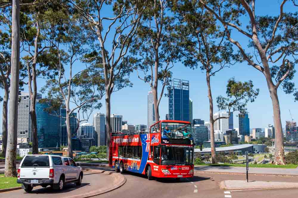 Perth Hop-On Hop-Off Bus Tour - Image 9 of 11
