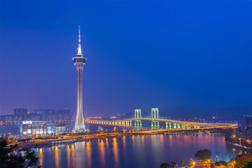 Macau Tower Observation Deck - Explore the Macau Tower Observation Deck and enjoy stunning 360-degree views of Macau’s skyline and the Pearl River Delta. Discover thrilling activities like the Skywalk and Bungee Jump, or indulge in fine dining at the revolving 360° Café. Visit the Macau Tower for an unforgettable experience! Macau Tower Observation Deck - Image 1 of 5