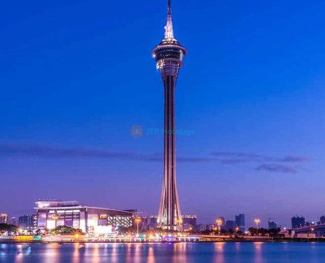 Macau Tower Observation Deck | Iconic Views & Thrilling Experiences - JTR Holidays - Image 5 of 5