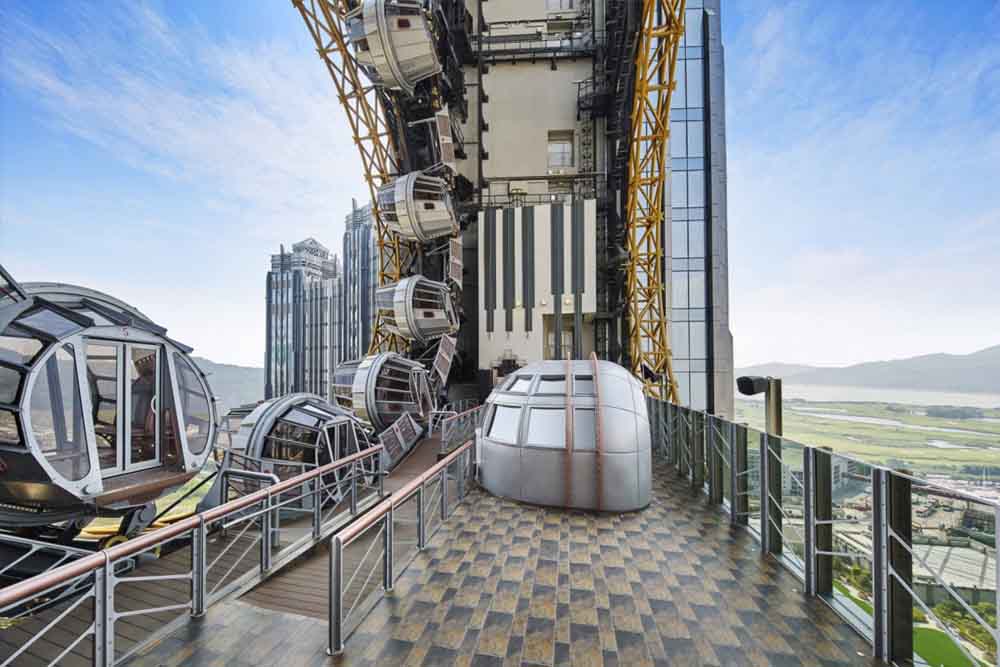 Golden Reel Ferris Wheel Macau - Image 4 of 9