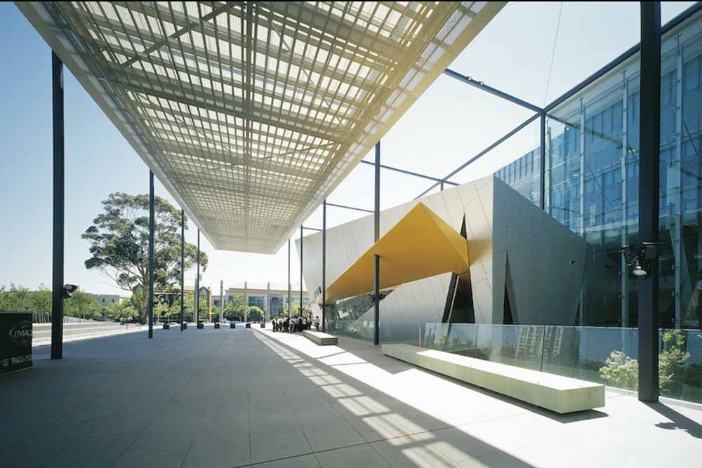 Melbourne Museum - Image 2 of 5