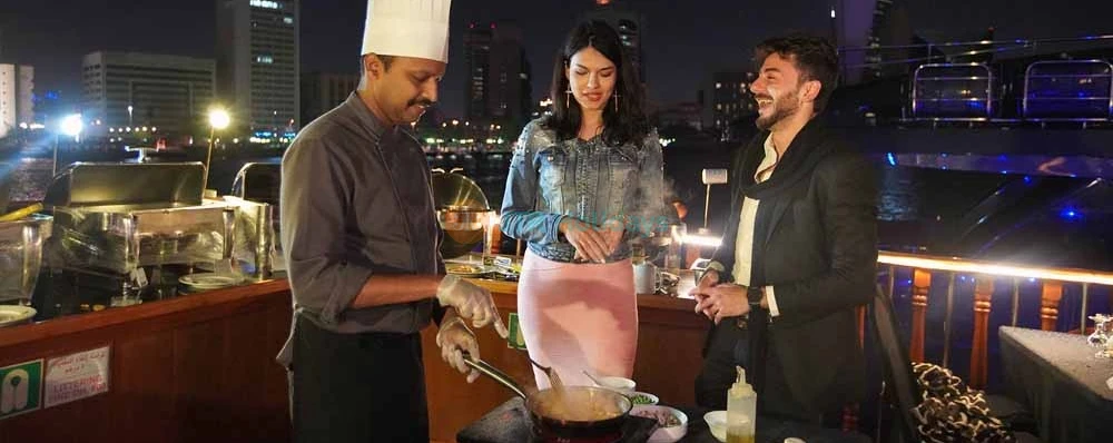 Dhow Cruise Creek Five Star - Dhow Cruise Dubai Creek - JTR Holidays - Image 4 of 5