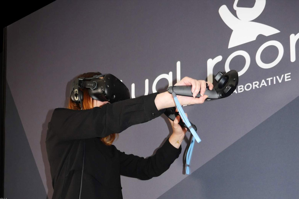 Virtual Reality Room Experience Sydney - Image 1 of 7