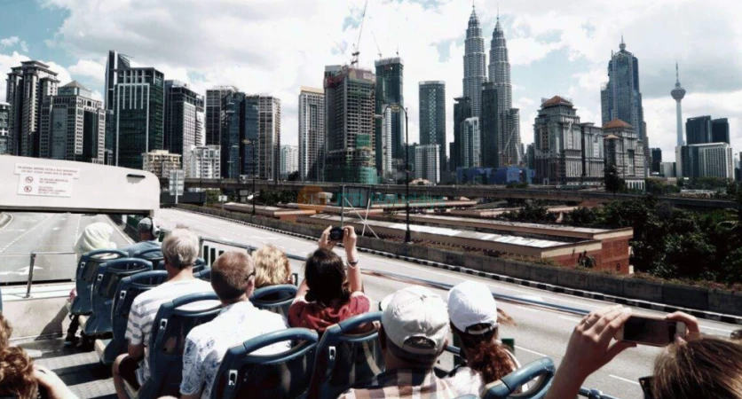 KL Hop-On Hop-Off Bus Pass: Explore Kuala Lumpur's Top Attractions - JTR Holidays