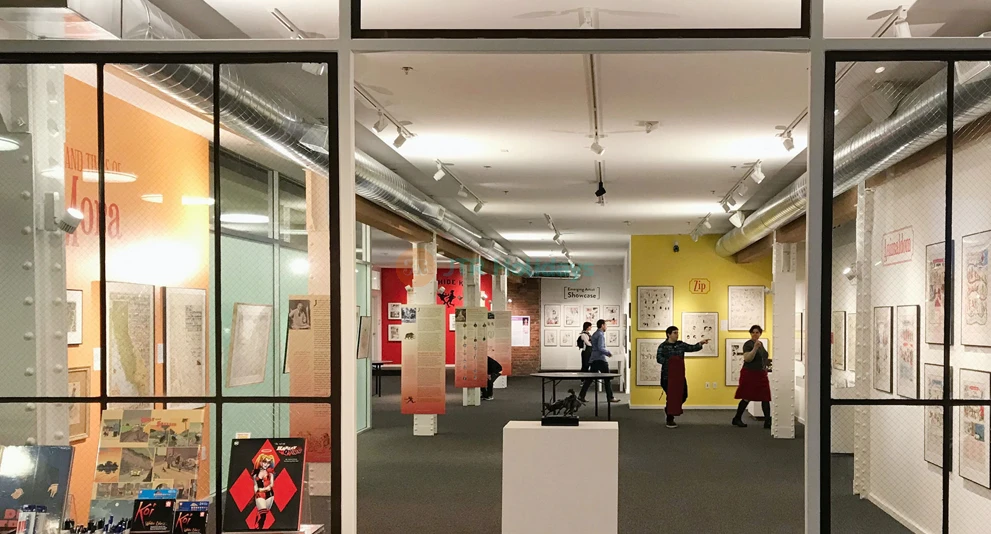 Cartoon-Kunstmuseum Tickets San Francisco - Erhalten Sie Ihre Tickets für das Cartoon Art Museum und erkunden Sie die faszinierende Welt der Cartoons, Comics und Animation in San Francisco. Entdecken Sie Originalkunstwerke, erfahren Sie mehr über den kreativen Prozess hinter Comic-Kunst und genießen Sie einzigartige wechselnde Ausstellungen in einer unterhaltsamen und inspirierenden Umgebung. Cartoon-Kunstmuseum Tickets San Francisco - Bild 1 von 5