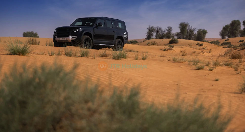 Platinum Desert Safari Dubai in Land Rover Defender | Explore Nature - JTR Holidays - Image 1 of 5