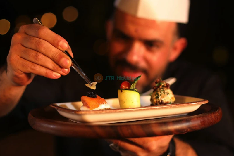 Platinum Desert Safari Dubai in Land Rover Defender | Explore Nature - JTR Holidays - Image 10 of 25