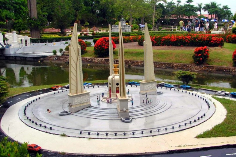 Mini Siam Pattaya - Image 5 of 6