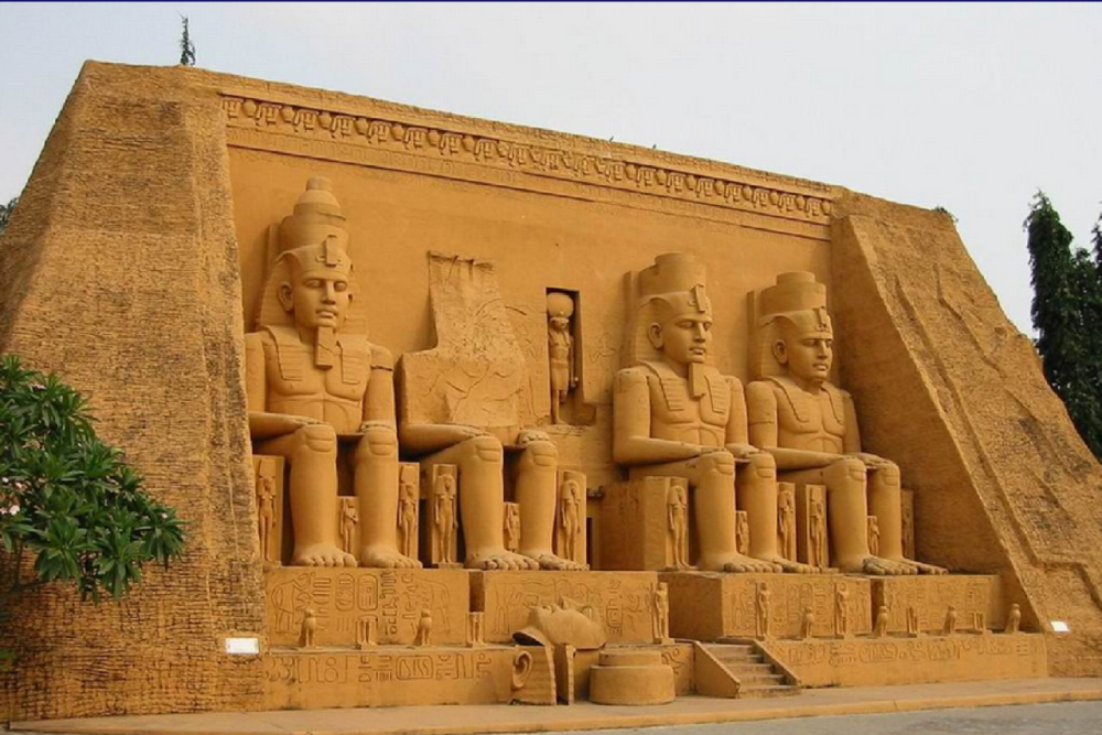 Mini Siam Pattaya - Image 6 of 6