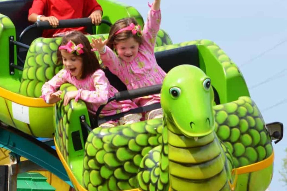 Fun Spot America Theme Parks - Image 8 of 9