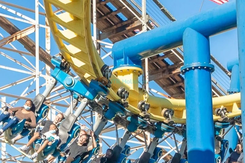 Fun Spot America Theme Parks - Image 9 of 9