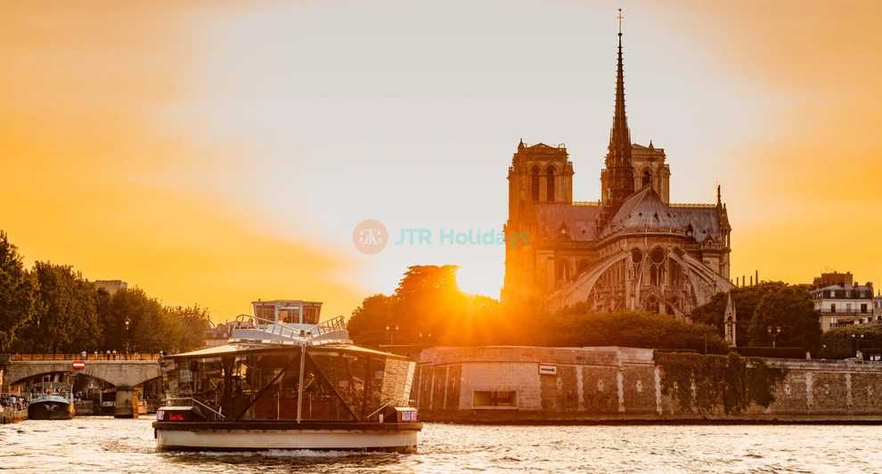 Seine River Cruise by Bateaux Mouches - Discover Paris from the Water - JTR Holidays - Image 1 of 5