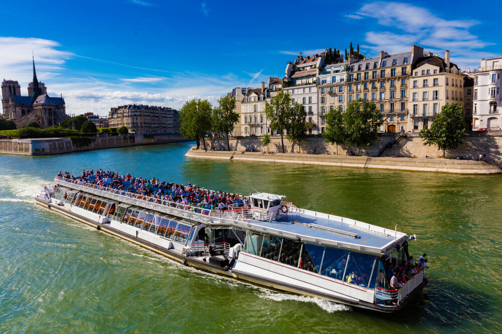 Croisière sur la Seine par Bateaux Mouches - Image 6 of 7
