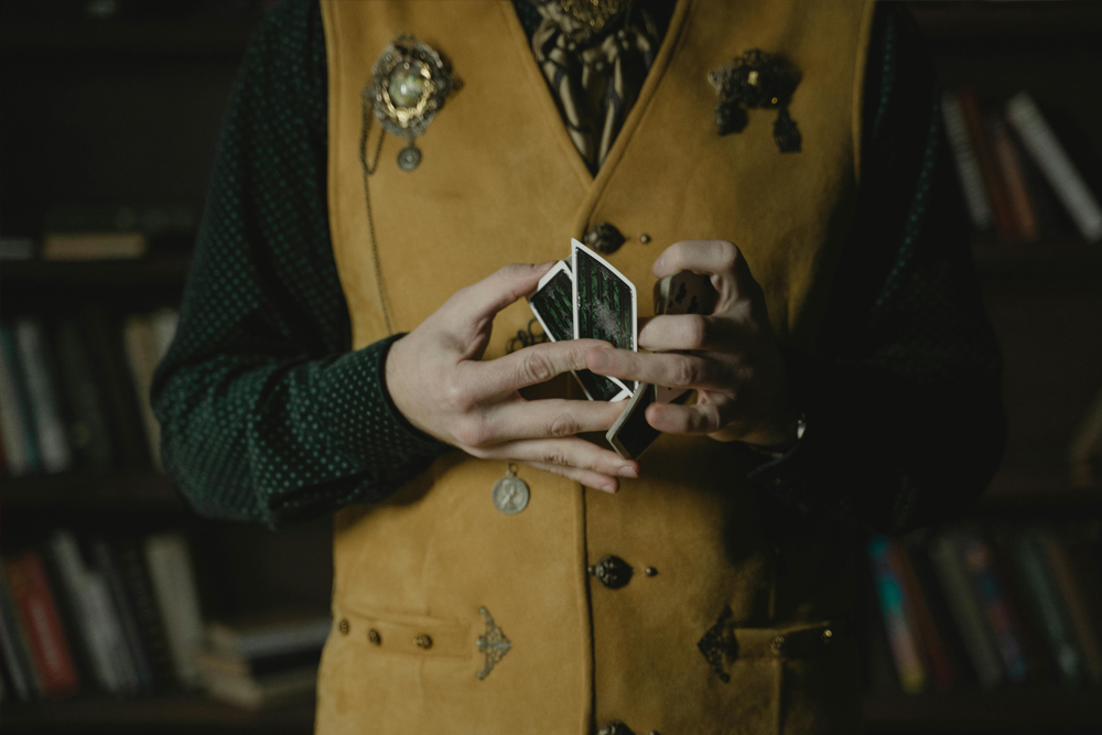 Outta Control Magic Comedy Dinner Show Ticket - Bild 5 von 5