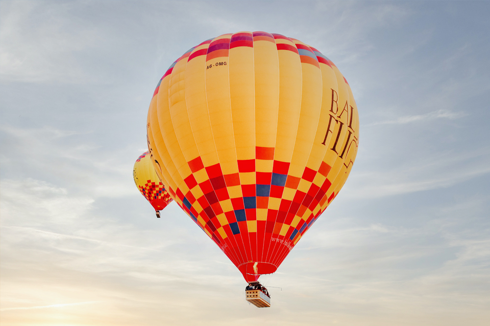 日出热气球飞行 - Image 7 of 8