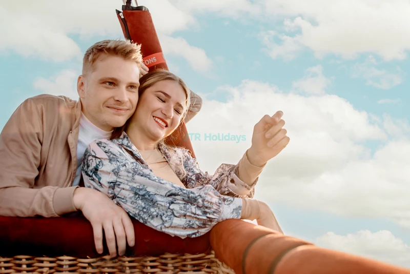 Vuelo en Globo Aerostático al Amanecer - Image 8 of 8