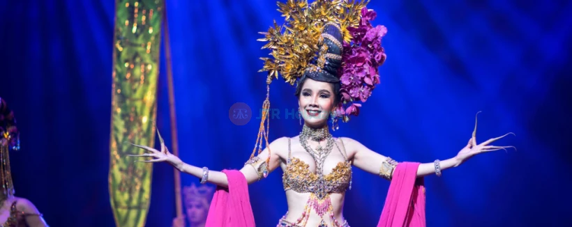 Alcazar Cabaret Show - Image 4 of 5