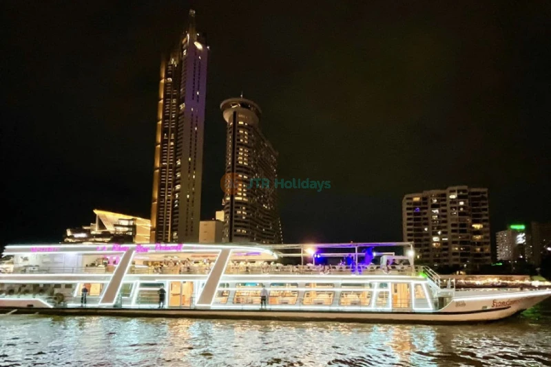 Chao Phraya Princess Cruise – Dinner, Views & Live Entertainment in Bangkok - JTR Holidays - Image 6 of 7