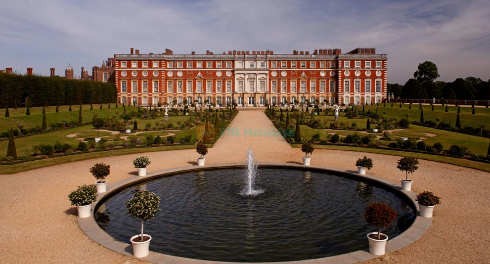 Hampton Court Palace - Image 1 of 5