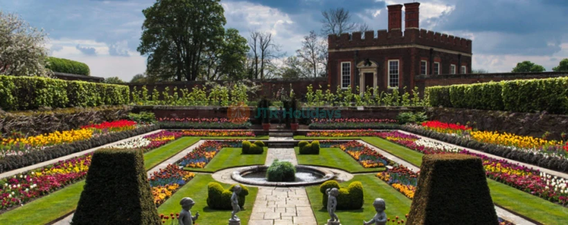 Hampton Court Palace - Image 3 of 5