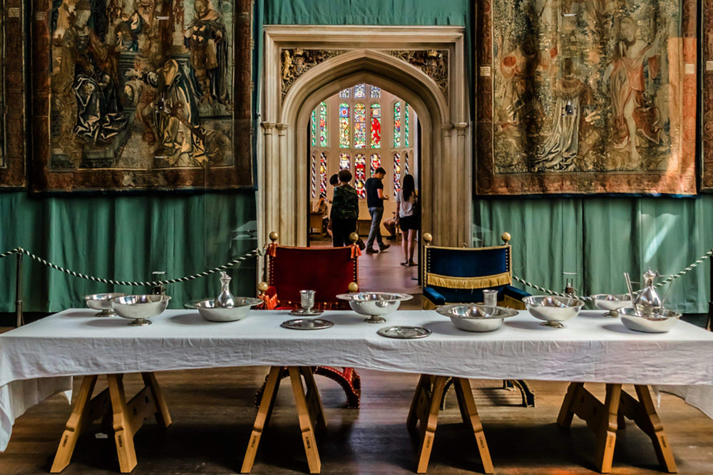 Hampton Court Palace - Image 4 of 7