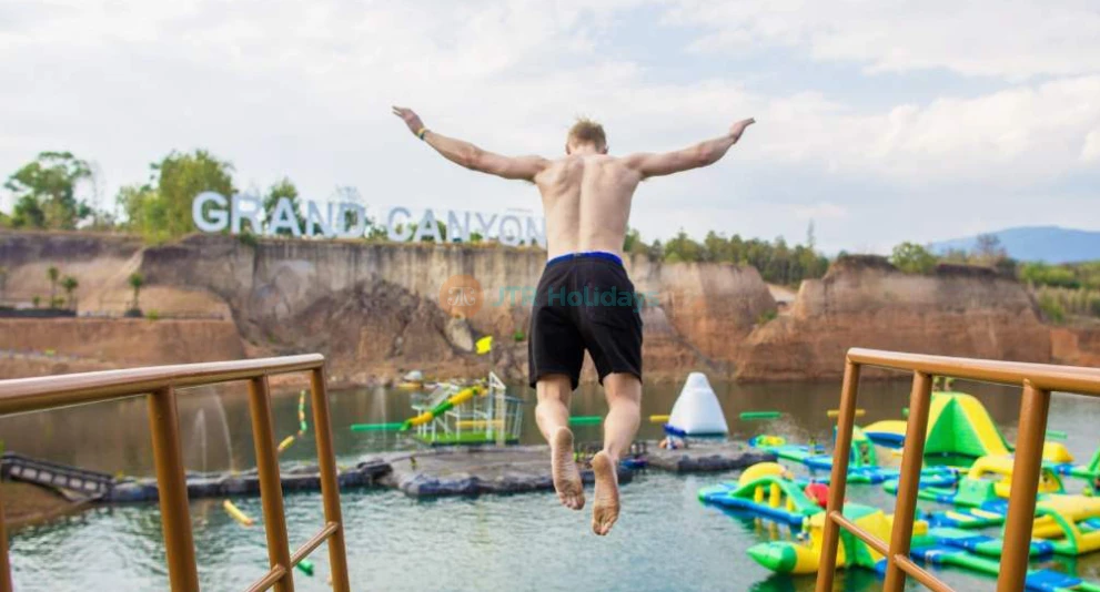 Grand Canyon Water Park - Image 1 of 5